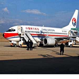 通辽空运公司航空快运业稳步发展的原因是什么？